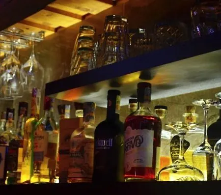 ホテル Modrin ペツ・ポト・スニェシュコウ